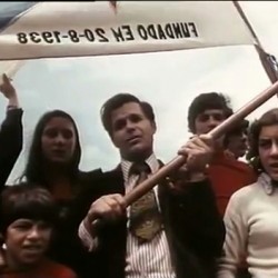 El cineasta y el pueblo: Glauber Rocha en la Revolución de los Claveles