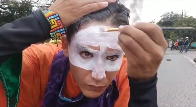Un payaso me dice por qué no llorar